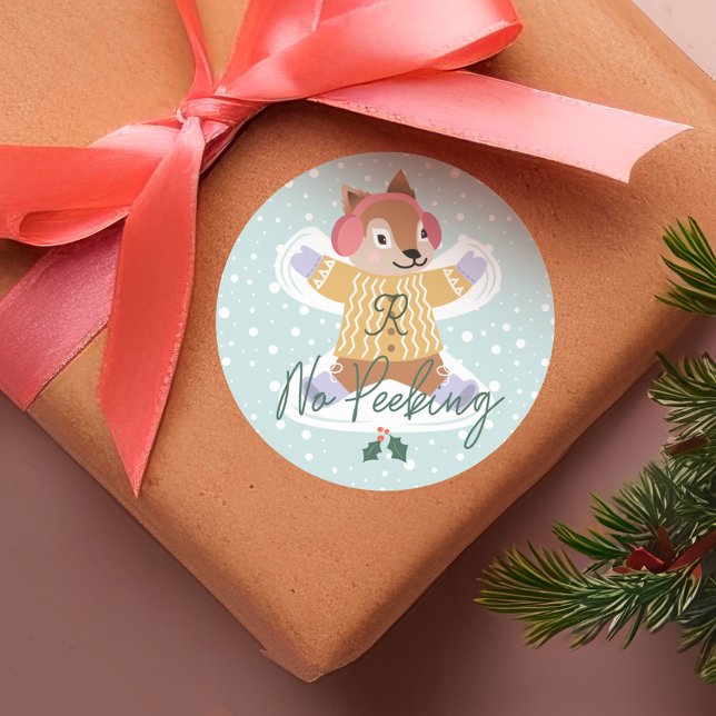 Adesivo Sem Anjo de Neve do Esquilo da Floresta em Pequim (No Peeking Cute Woodland Moose Snow Angel Classic Round Sticker)