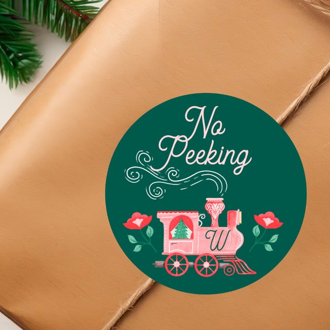 Adesivo Sem Um Monograma De Comboio Rosa Pioneiro (No Peeking Pink Vintage Train Monogram Green Classic Round Sticker)