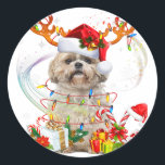Adesivo Shih Tzu Christmas Reindeer | Luzes de Natal<br><div class="desc">Com este presente Shih Tzu Dog,  você poderá ter uma surpresa para seus amigos,  família ou amantes. Este presente é apropriado para quase qualquer ocasião. Com designs bonitos e materiais excelentes,  esperamos apresentar-lhes os maiores itens familiares.</div>