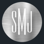 Adesivo Silver Foil Três - Letra Monograma<br><div class="desc">Um simples design monograma de três letras em adesivos de favor. Vedantes de envelope monograma de casal de casamento. O fundo apresenta uma falsa cinza metálica fotográfica digital de folha metálica ombre. O efeito de arte digital impressão como uma foto com um design de texto monograma.</div>