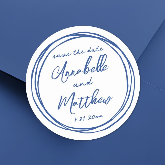 Adesivo Simples Anel de Noivado Azul Tendência Salvar a Da (Simple Trendy Blue Engagement Save The Date Classic Round Sticker )