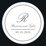 Adesivo Simples Elegante Monograma Clássico de Casamento<br><div class="desc">Simples e elegante, este design clássico de autocolante apresenta uma simples imagem de linha dupla em texto preto com um fundo branco com o monograma da noiva e do noivo em uma bela face de caligrafia com script, juntamente com seus nomes e data de casamento. Personalize esta design com seus...</div>
