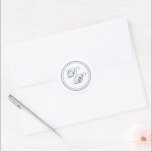 Adesivo Simples selo azul e monograma branco<br><div class="desc">Etiquetas de selagem simples de envelope de casamento azul e monograma branco</div>
