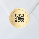 Adesivo Site de casamento Detalhes do código QR rsvp gold<br><div class="desc">Adicione sua url para seu site de casamento. Para obter informações,  detalhes,  rsvp online. Um fundo de aparência dourada,  texto preto.</div>