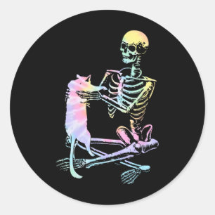 Adesivo Skeleton Segurando Um Gato Preguiçoso Para O Hallo