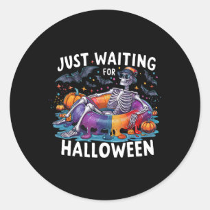 Adesivo Só Esperando O Halloween Spooky Season Engraçado
