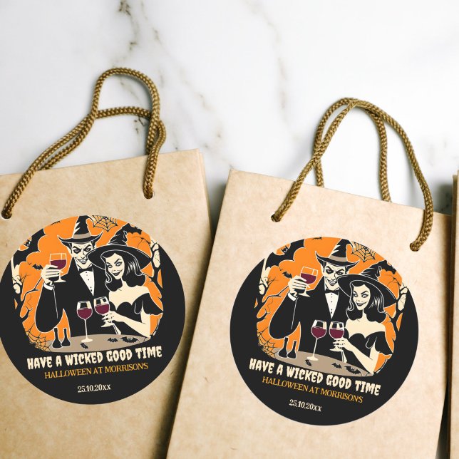 Adesivo Tabuleiro de festas de bom tempo para Adultos Hall (Halloween wicked good time party stickers favor stickers retro Dracula and witch toasting wine)
