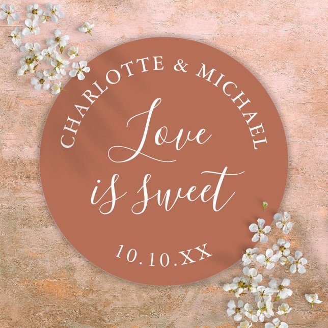 Adesivo Terracotta Love Is Sweet Wedor (Terracotta Love Is Sweet Wedding Favor Classic Round Sticker)