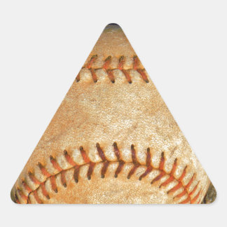 Adesivo Triangular Baseball Branco Vintage com costura vermelha