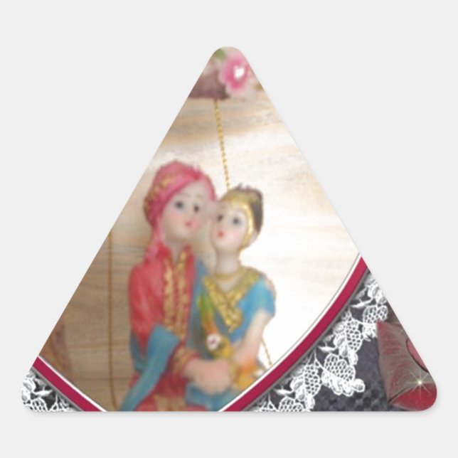 Adesivo Triangular Casal Asiático em Impressão de Arte de Balanço do  (Frente)