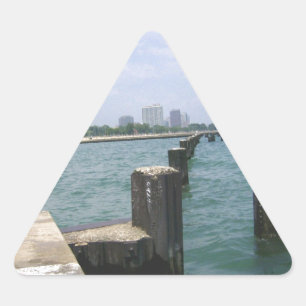 Adesivo Triangular Dias Preguiçosos no Cais