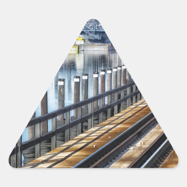 Adesivo Triangular rio das construções bronx Nova Iorque (Frente)