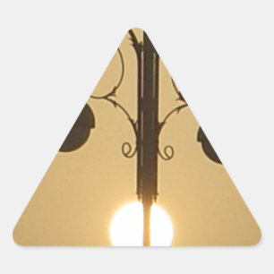 Adesivo Triangular Serene Victorian Street Lamp Sunset Sky
