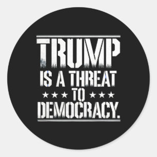 Adesivo Trump É Uma Ameaça à Democracia