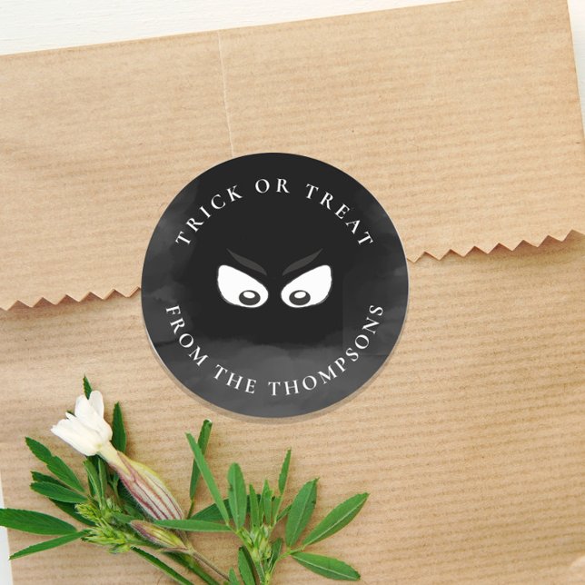 Adesivo Truque De Halloween Ou Tratar Um Favor De Ghost Cu (Criador carregado)