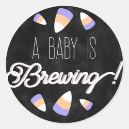 Adesivo Um Bebê está a criar milho doce assustador