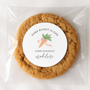 Adesivo Um coelho é um primeiro aniversario simples modern