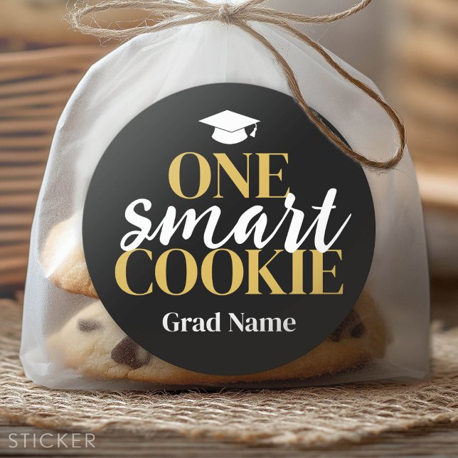 Adesivo Um cookie inteligente - Nome e Boné do Formando -  (Custom Graduation Sticker - Favor Stickers or Envelope Label)