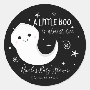 Adesivo Um Fantasminha Fofo de Boo no Halloween Baby Showe