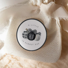 Adesivo Um Pequeno Boo está quase vencido! Chá de fraldas 