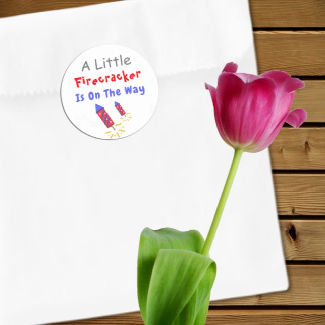 Adesivo Um Pequeno Firecracker Está A Caminho (Criador carregado)