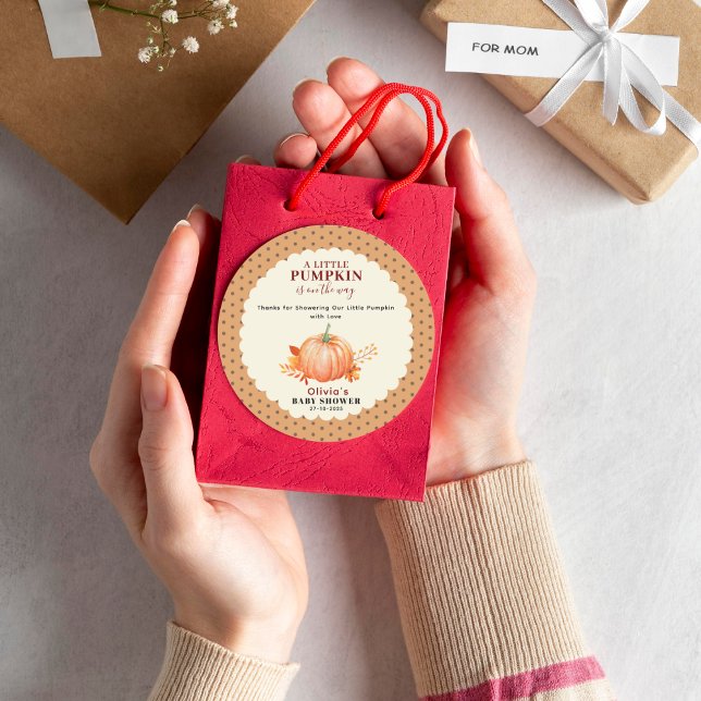 Adesivo Uma Pequena Abóbora Está no Caminho do Chá de fral (cozy fall baby shower decor )