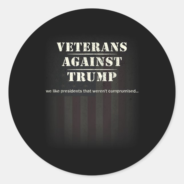 Adesivo Veteranos Contra Trump - Protesto (Frente)