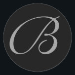 Adesivo Vintage Black Monogramas Envelopel De Casamento Em<br><div class="desc">Coloque o toque final nos convites de casamento, cartões salve a data ou outra correspondência com esses selos de envelope preto personalizados ou etiquetas de favor. Você também poderia usá-los como etiquetas de favoritos de casamento ou etiquetas de presentes. Você pode personalizar facilmente o monograma nesses adesivos de selagem de...</div>