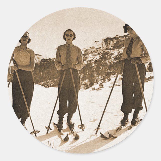 Adesivo Vintage Retro Women Skiing 'Ski Bums 1942' (Frente)