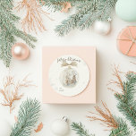 Adesivo Watercolor House in Snow Globe Christmas<br><div class="desc">A Suite de Natal "Watercolor House in Snow Globe" é uma coleção maravilhosamente trabalhada, concebida para tornar os teus Feriados num evento confortável e memorável. Esta coleção apresenta um estilo minimalista original, ilustrações inspiradas no livro de histórias do Globe Adorável da Neve, trazendo um toque encantador e caprichoso para a...</div>