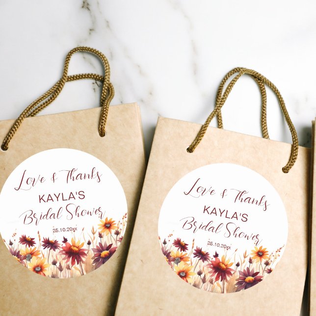 Adesivos de lembrancinha de chá de noiva com dália (Fall in love bridal shower thank you favor gift stickers burgundy orange dahlias daisies wildflowers)