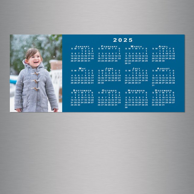 Adicione seu Calendário de Foto 2025 no Blue Magne (Add Your Photo 2025 Calendar on Blue Magnet in situ)