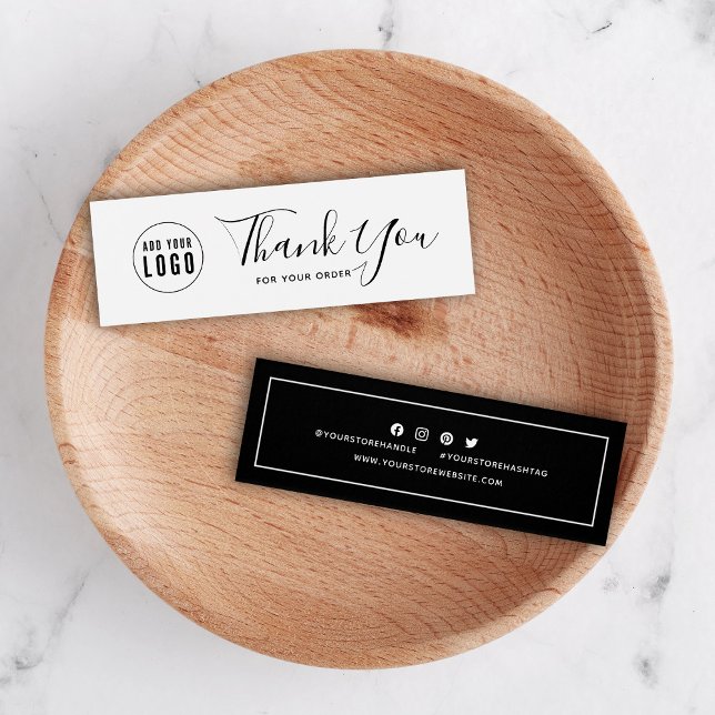 Adicione seu logotipo de mídia social Obrigado (Criador carregado)