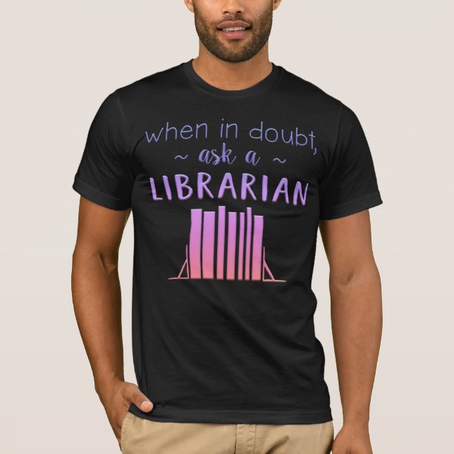 Adoráveis Perguntam Um T-Shirt De Citação Bibliote (Frente)