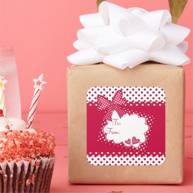 Adorável Bolinhas com etiqueta de presente (Festa)
