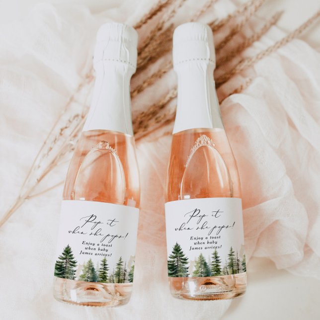 Adventure aguarda Pop da floresta quando pop (Criador carregado)