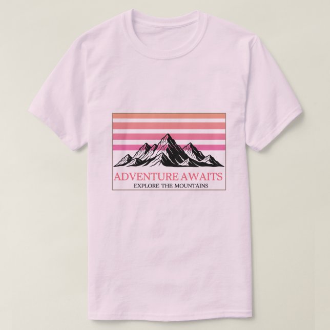Adventure Awaits Mountain Sunset T-Shirt (Frente do Design)