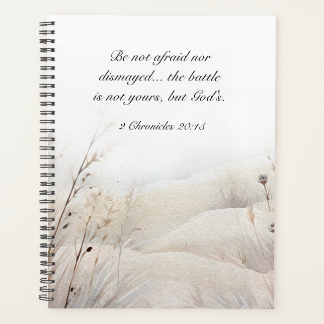 Agenda 2 Crônicas 20:15 A batalha é a Bíblia de Deus Vers (Frente)