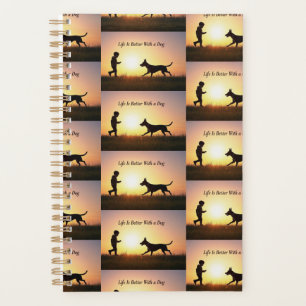 Agenda A vida é melhor com o cão, o menino e o sol