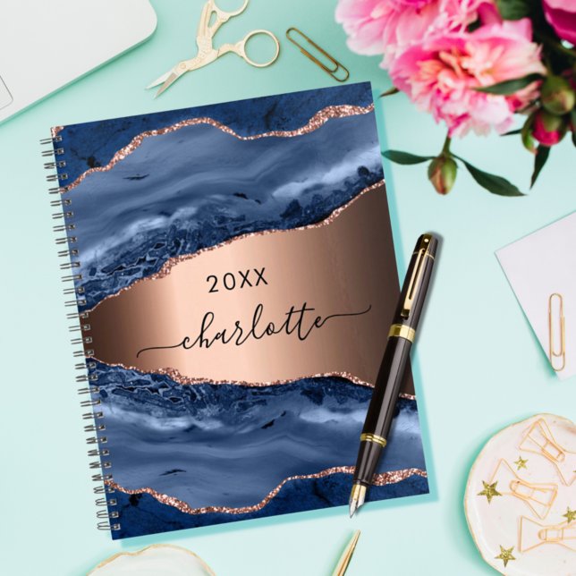 Agenda Ágata azul mármore rosa dourado nome script 2023 (Criador carregado)