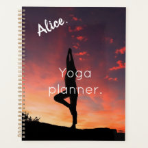 Alice. Personalização elegante de Yoga