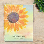 Agenda Amarelo Cachorro Cachorro<br><div class="desc">Este planejador botânico estilo country é decorado com um girassol amarelo sobre fundo de aquarela. Facilmente personalizável. Use a Ferramenta Design para alterar o tamanho, o estilo ou a cor do texto. À medida que criamos a nossa trabalho de arte, não encontraremos esta imagem exata de outros designers. Original Watercolor...</div>