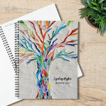 Agenda Árvore De Vida - Cores Do Arco-Íris Nome Personali<br><div class="desc">Este Planejador exclusivo é decorado com uma Árvore de Vida de cor brilhante em um fundo de cinza pálida. O design original foi feito em mosaico usando pequenos pedaços de vidro de cor clara. Personalize-o com seu nome e ano. Use a opção Ferramenta Design para alterar o tamanho, o estilo...</div>