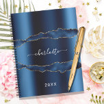 Agenda Azul dourado, dourado, guião de mármore 2023<br><div class="desc">Ouro azul,  impressão de pedra mármore como fundo Personalize e adicione seu nome. O nome é escrito com um moderno estilo escrito à mão.</div>