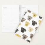 Agenda Bela Arte Canina Labradora<br><div class="desc">Ouro Whimsical e divertido,  chocolate e labrador preto que recupera o padrão do cão. Perfeito para amantes de os animais e pessoas de cães.</div>