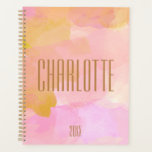 Agenda Blush Elegante Personalizado de Cores d'Água, sem<br><div class="desc">Mantenha-se organizado em estilo com este elegante planejador de aquarelas em tons suaves, dourados e rosa. O delicado e artístico acrescenta um toque de sofisticação, fazer perfeito para estudantes, profissionais e criativos que amam chic, papelaria moderna. Este planejador sem limites permite que você inicie a qualquer momento, fazer-o ideal para...</div>