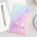 Agenda Bonito Holographic Glitter Girly Glamorosa<br><div class="desc">Personalize facilmente este elegante e colorido padrão de brilho de boque com seus detalhes personalizados.</div>