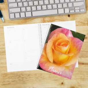 Agenda Calendário Floral Rosa Elegante e Rosa Amarelo