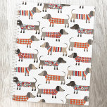 Agenda Canalizador de Cão de Enchimento<br><div class="desc">Quer os chamemos de Cães de Salsicha,  Cães de Salsicha,  Sachshances ou Cães de Doxies,  esses filhotes amáveis certamente levantam um sorriso. E eles estão vestindo tricô maluco também!</div>
