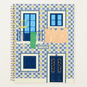Agenda Casa portuguesa Lisboa com azulejos e aves
